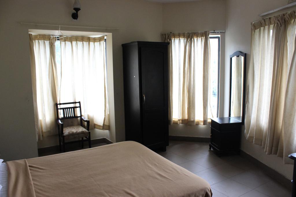 Albarad Hotel Munnar Zimmer foto