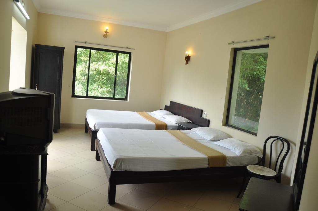 Albarad Hotel Munnar Zimmer foto